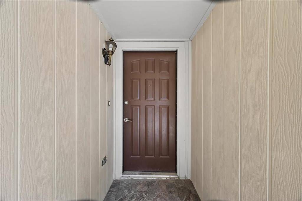 Arlington, TX 76014,2203 Newbury Drive