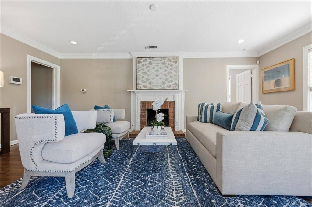 Fort Worth, TX 76107,4232 Pershing Avenue