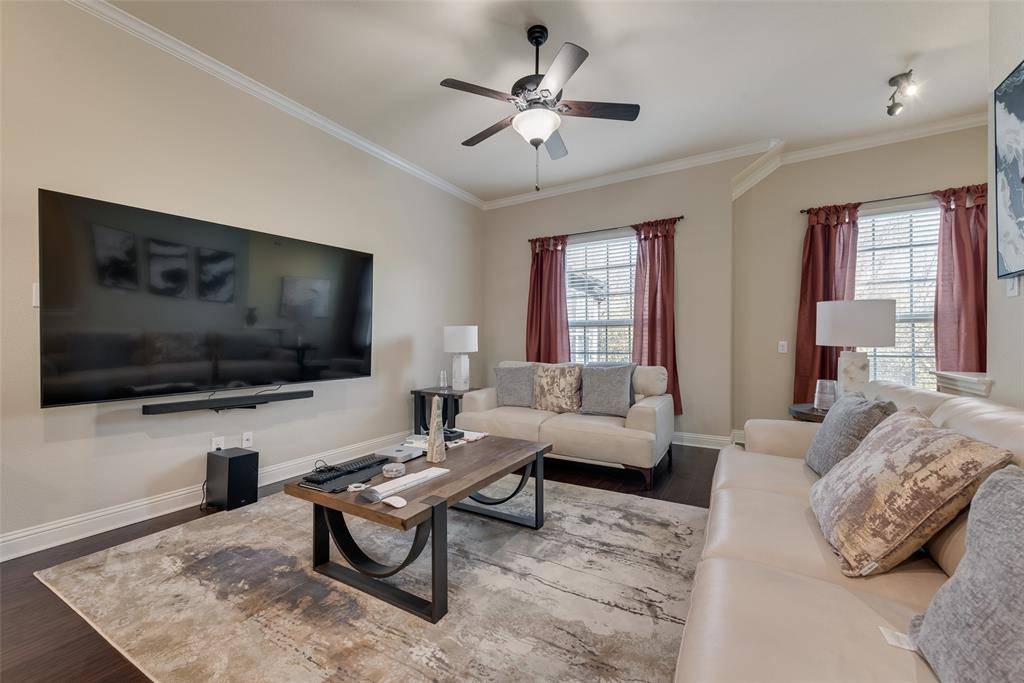 Grand Prairie, TX 75052,5007 Venecia Way