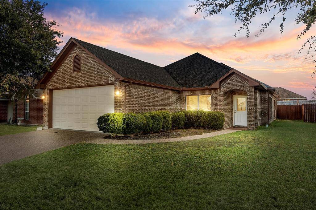 Robinson, TX 76706,3016 Andalusian Lane