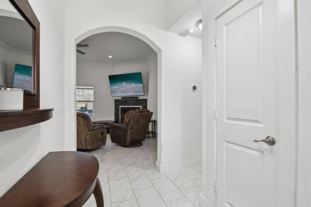 Fort Worth, TX 76120,7137 John T. White Road