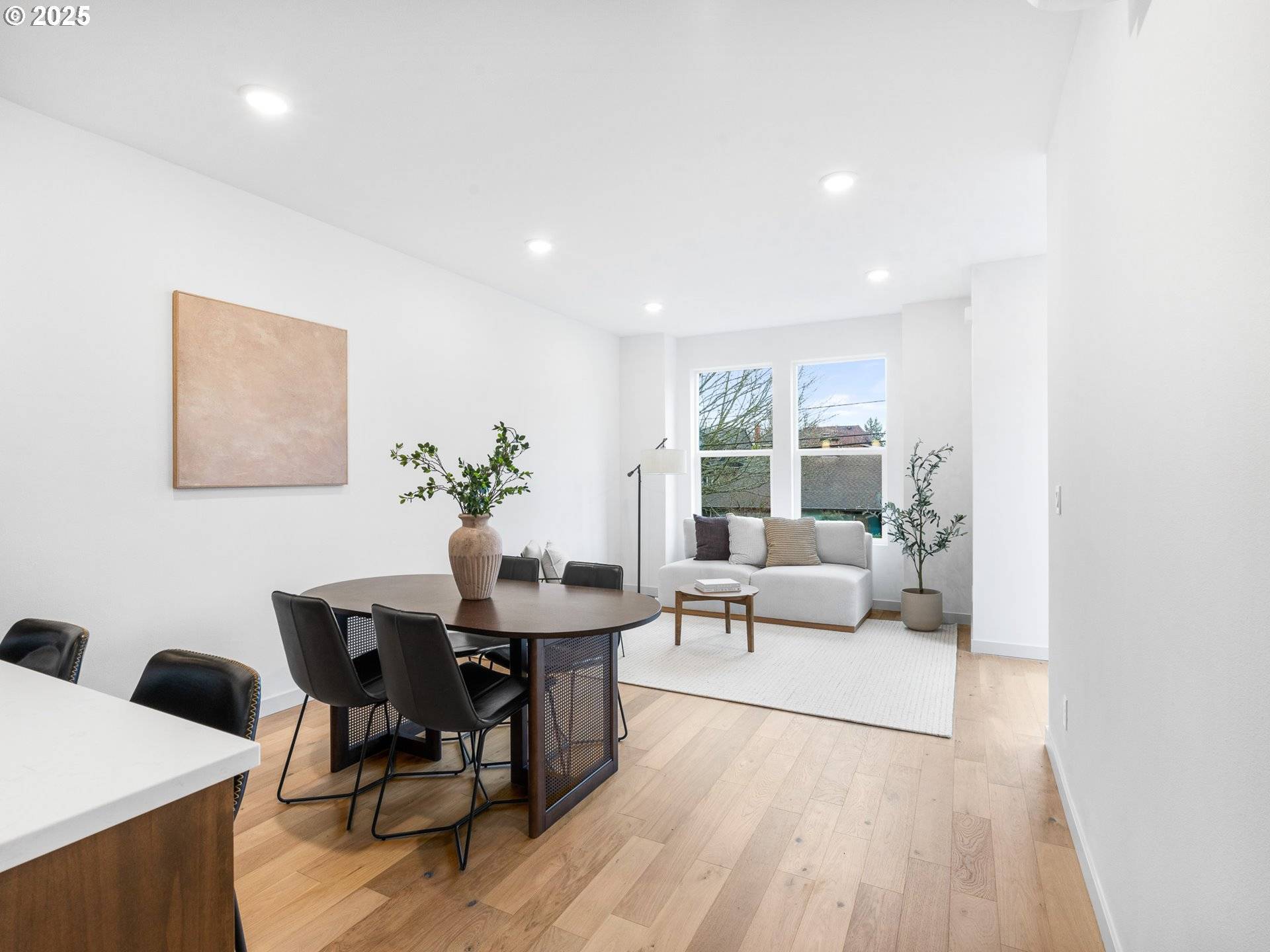 Portland, OR 97214,2478 SE LINCOLN ST