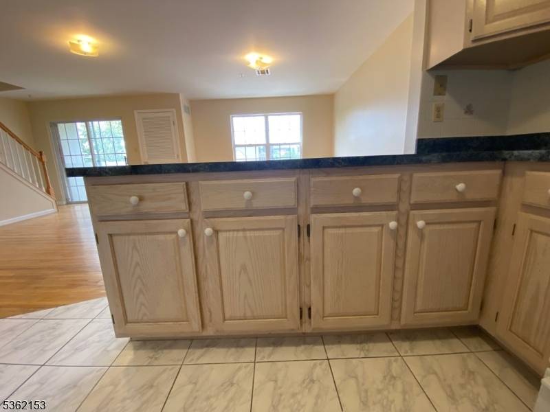 Newark City, NJ 07105,76 Union St