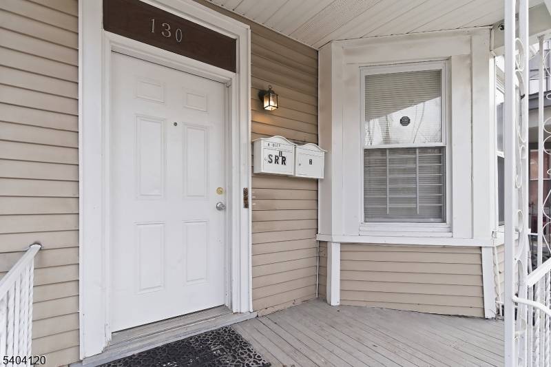 Newark City, NJ 07103,130 Littleton Ave