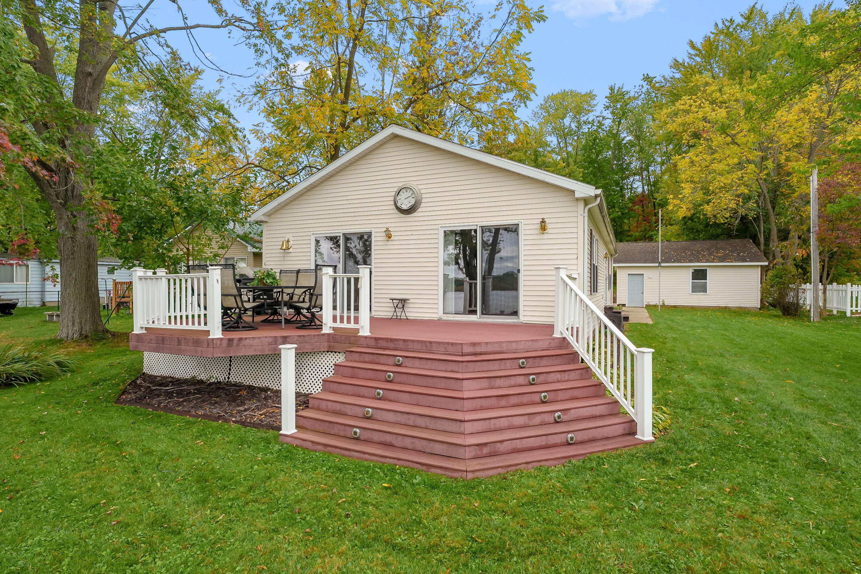 Bangor, MI 49013,65605 Front ST