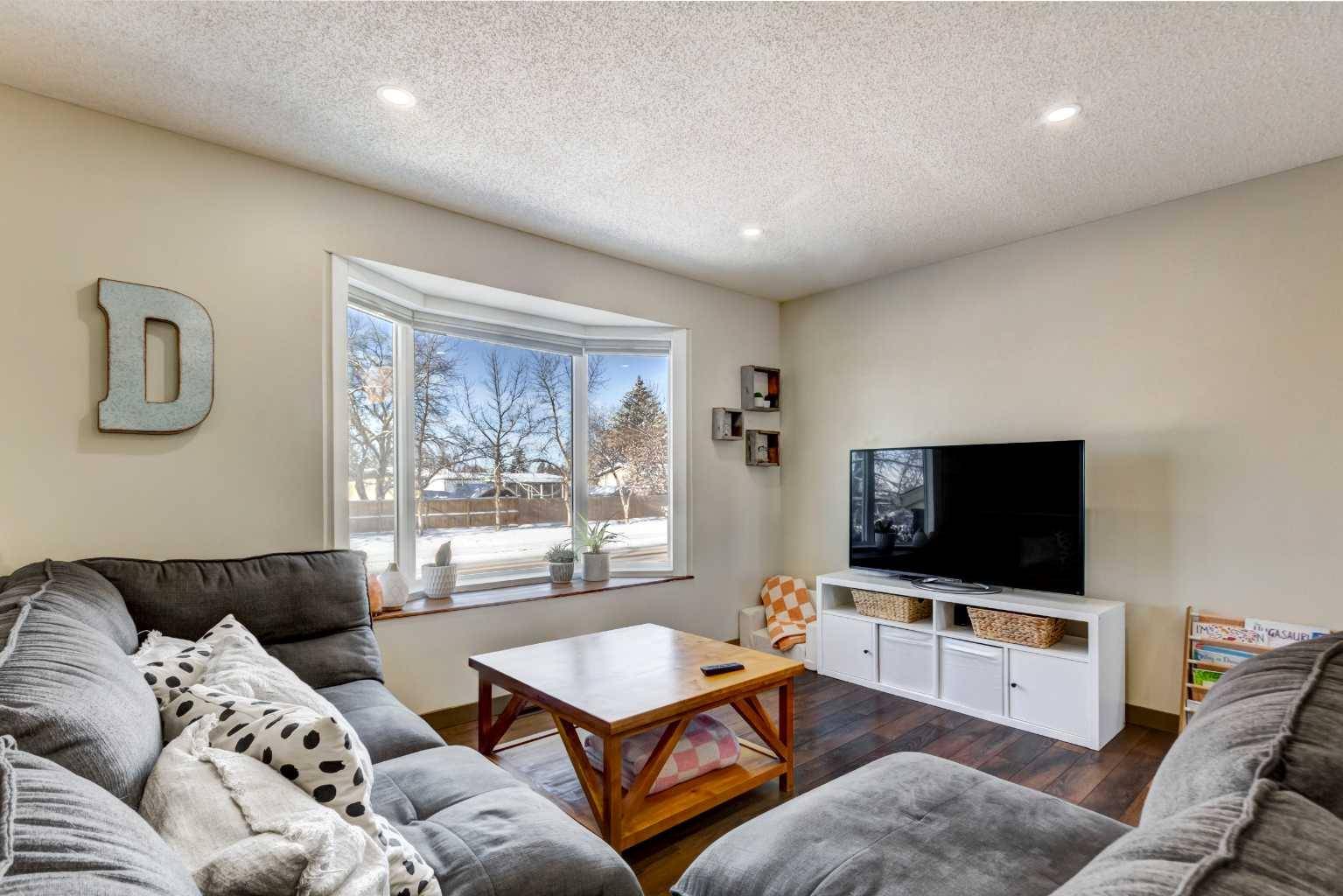 Strathmore, AB T1P 1E9,105 Maplewood DR