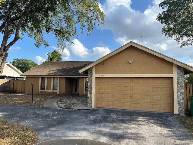 Lauderhill, FL 33351,8340 NW 51st St