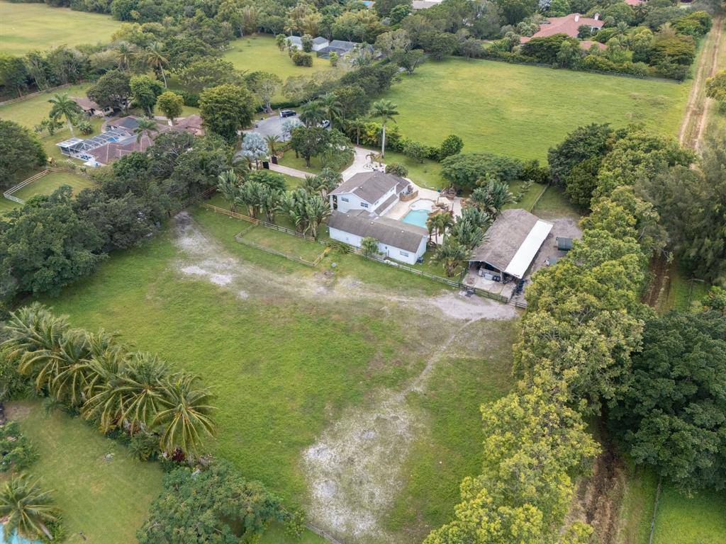 Boca Raton, FL 33496,8233 Stagecoach Ln