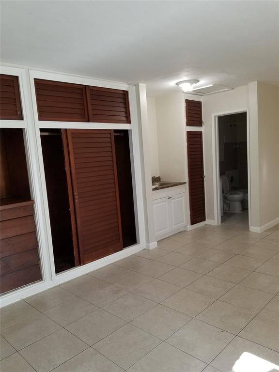 Sunrise, FL 33313,1300 NW 61st Ave #102