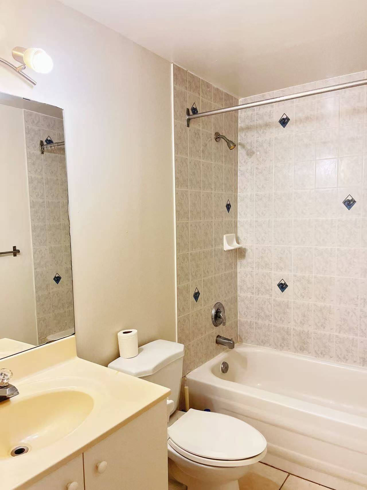 Markham, ON L3R 8R4,50 Dowling CIR #Basement A2