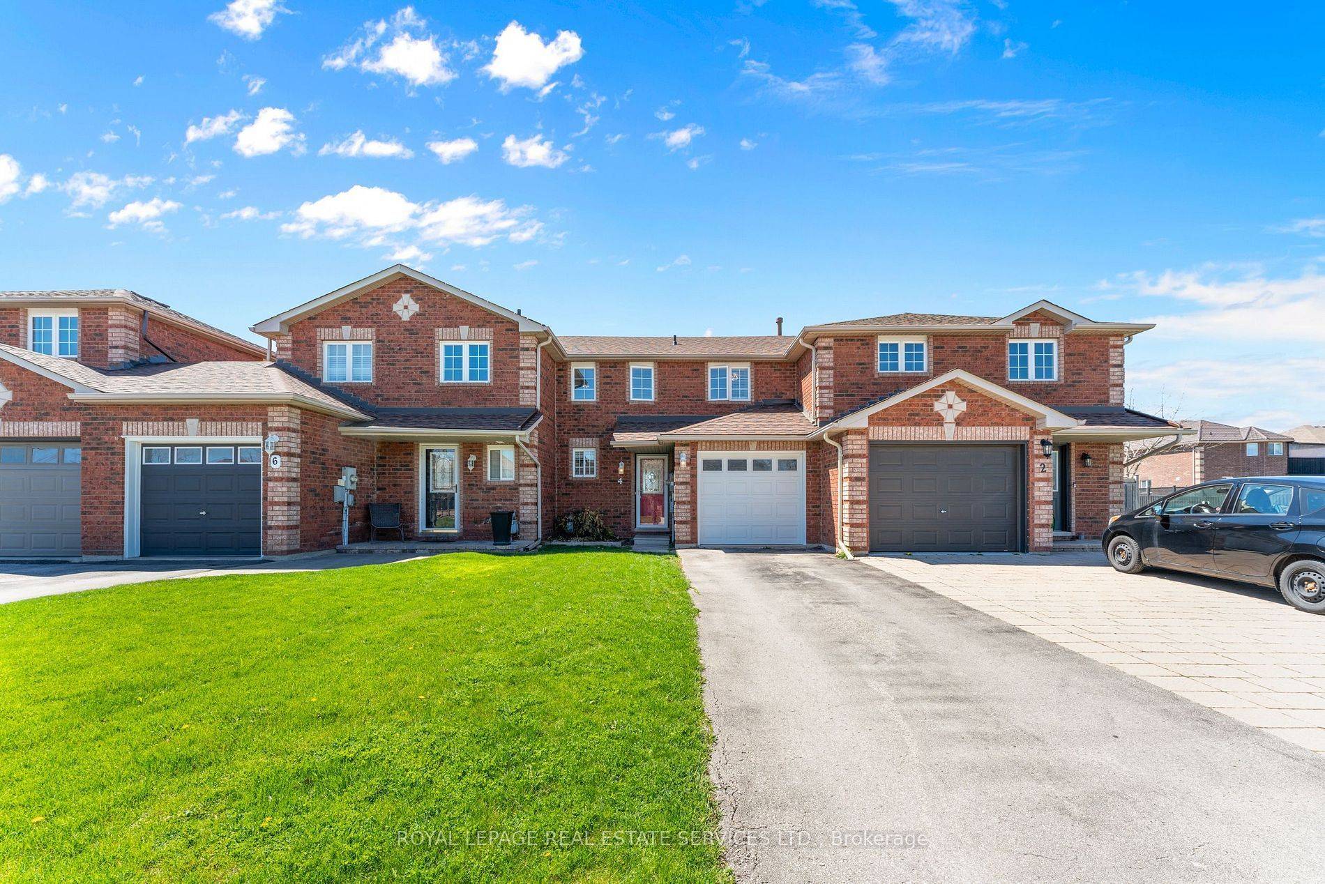 Barrie, ON L4M 6R9,4 Weymouth RD