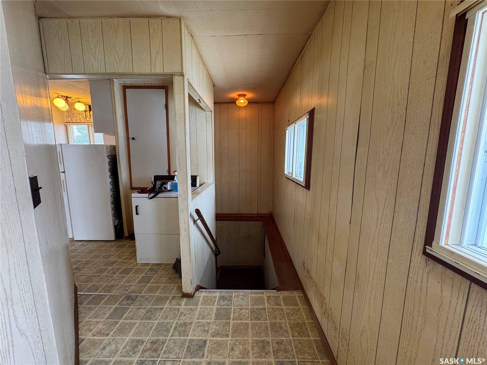 Prince Albert, SK S6V 2A1,206 31st STREET E