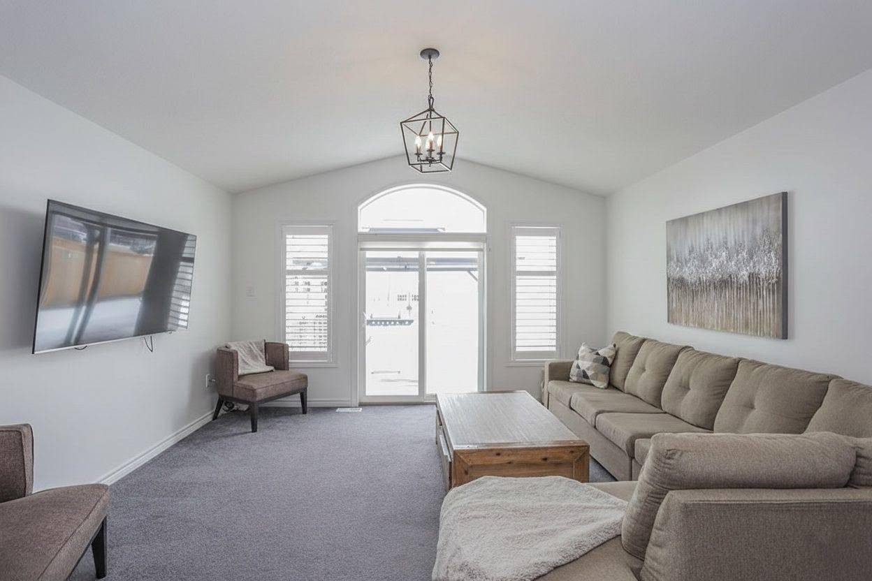 London North, ON N6G 5B6,873 Silverfox CRES