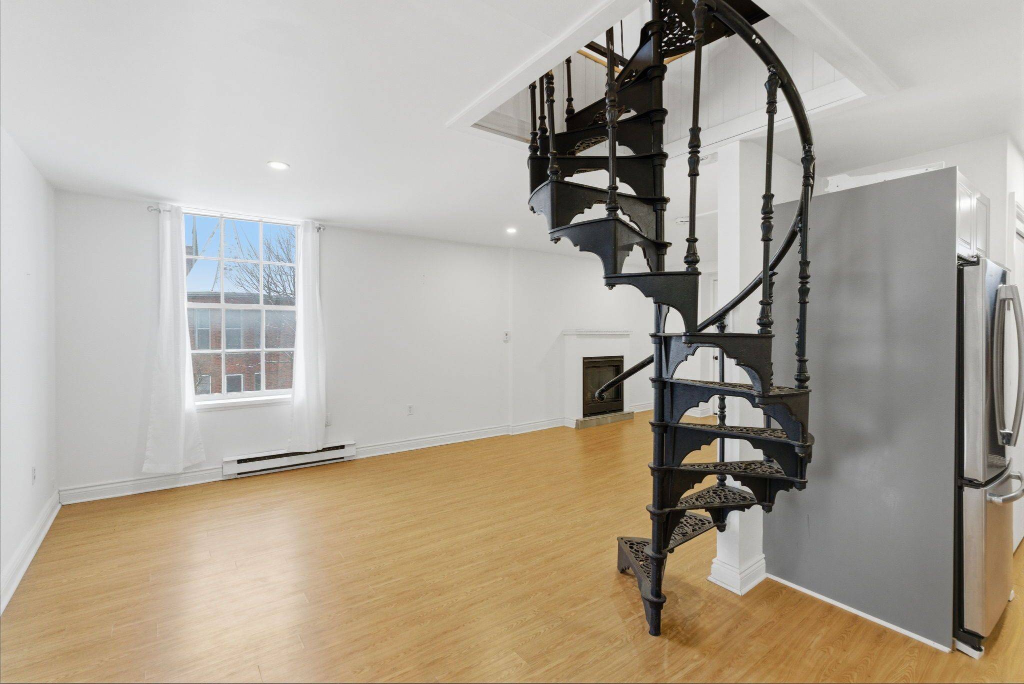 Port Hope, ON L1A 1N5,118 Walton ST #Level 3