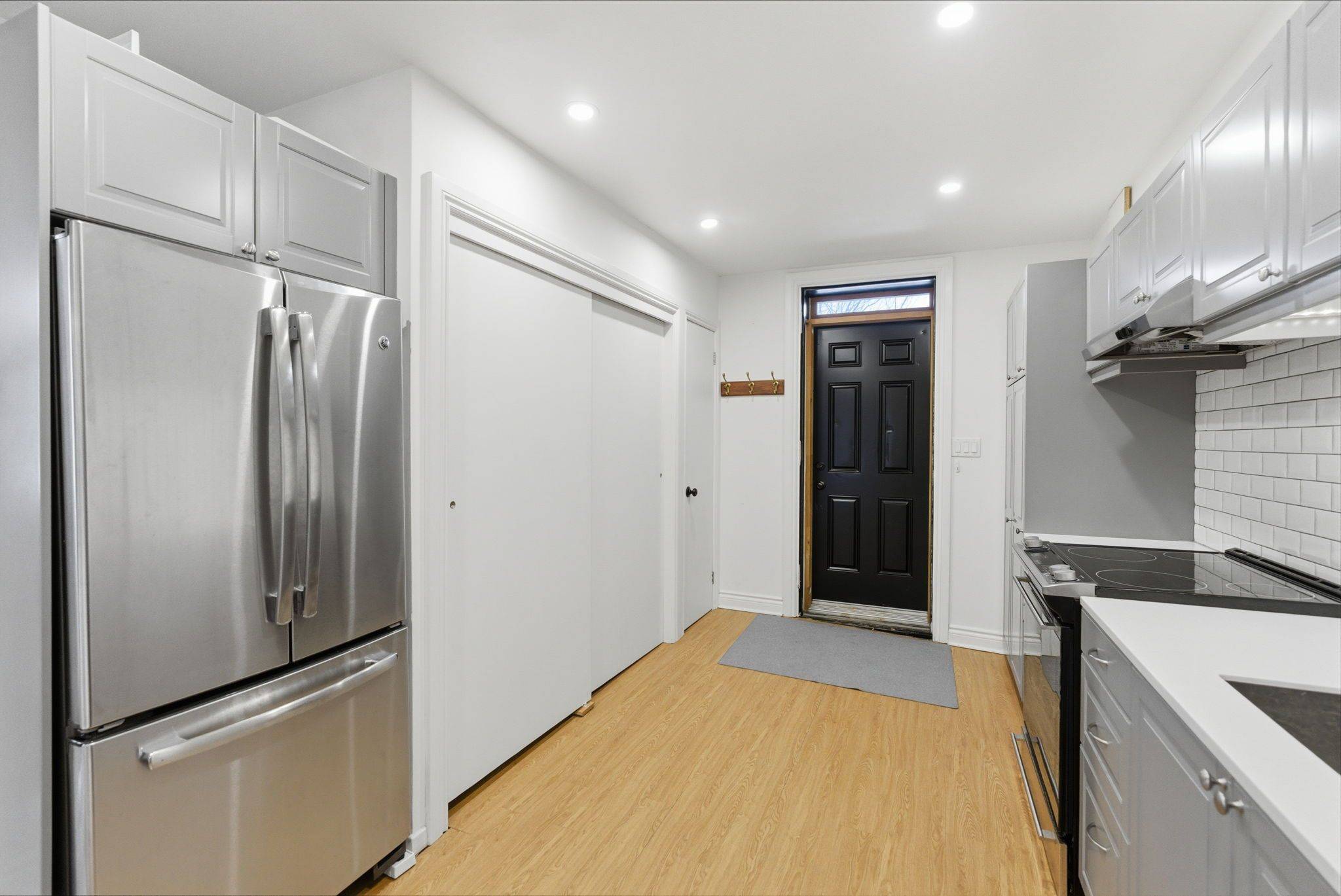 Port Hope, ON L1A 1N5,118 Walton ST #Level 3