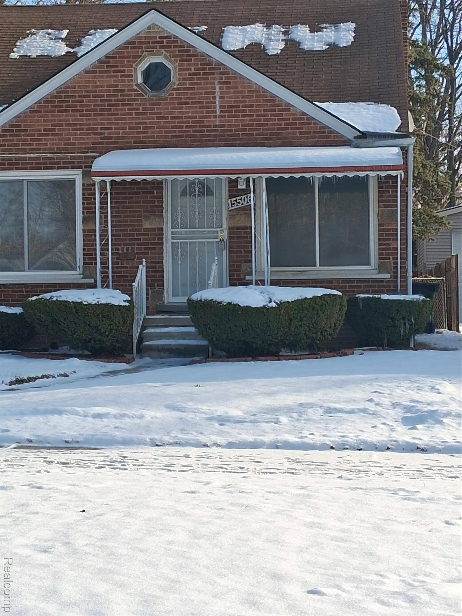 Detroit, MI 48227,15506 Oakfield ST