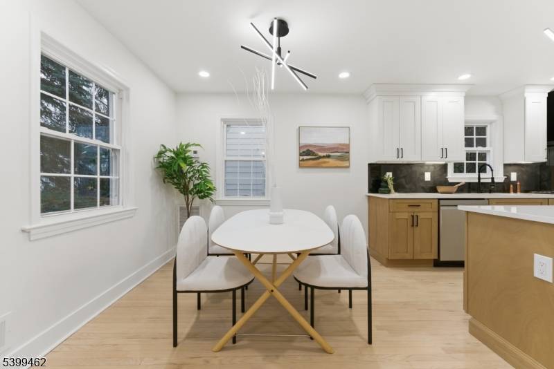 Verona Twp., NJ 07044,33 E Lincoln St