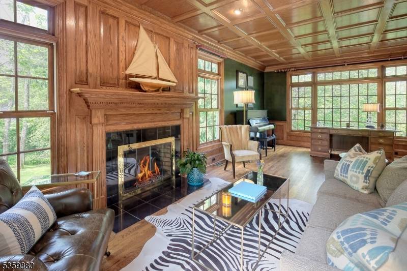 Bernardsville Boro, NJ 07931,51 Post Kennel Rd