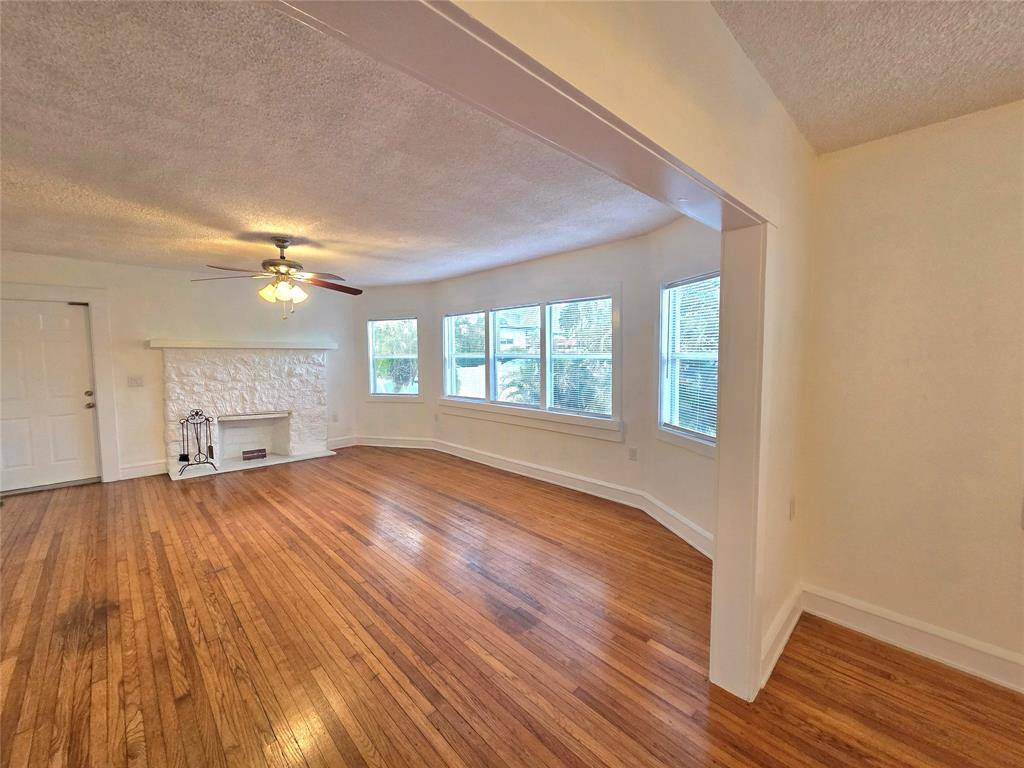 West Palm Beach, FL 33401,414 Ardmore Rd