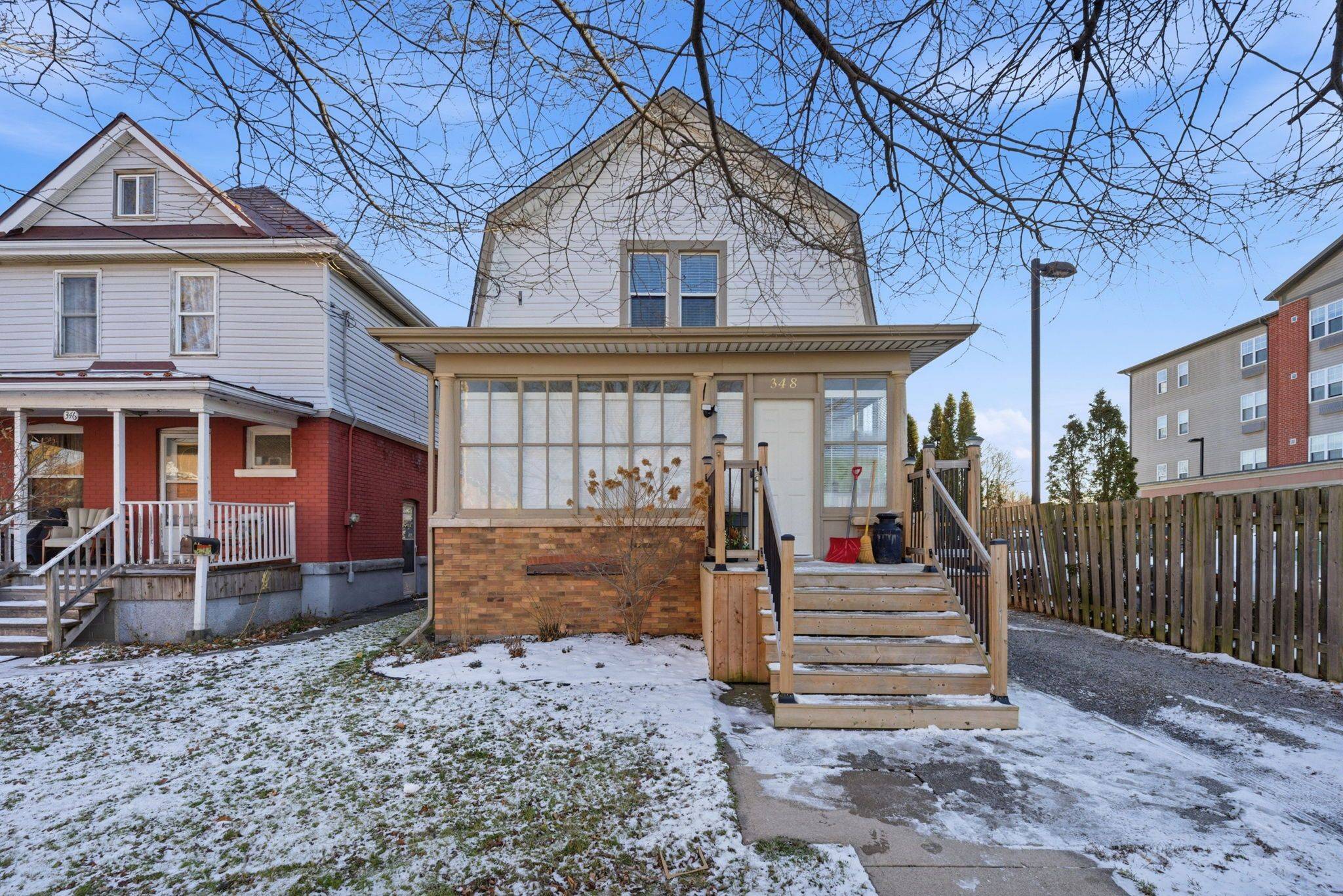 Welland, ON L3B 3C1,348 Hellems AVE