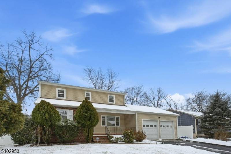 North Plainfield Boro, NJ 07063,725 Anna Pl