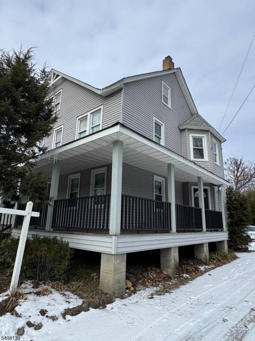 Dover Town, NJ 07801,159 E Blackwell St