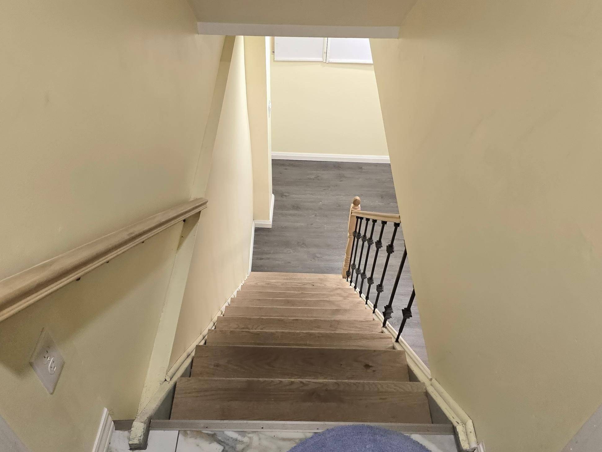 Toronto E11, ON M1B 4W3,64 Durness AVE #BASEMENT