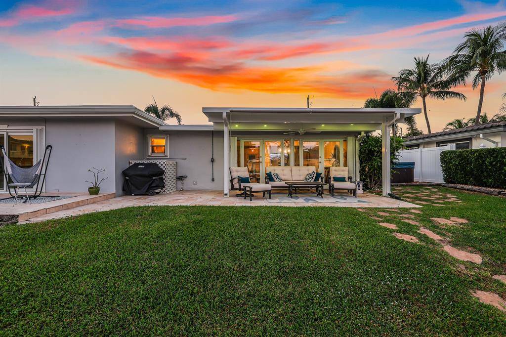 Pompano Beach, FL 33060,1400 SE 3rd Ave