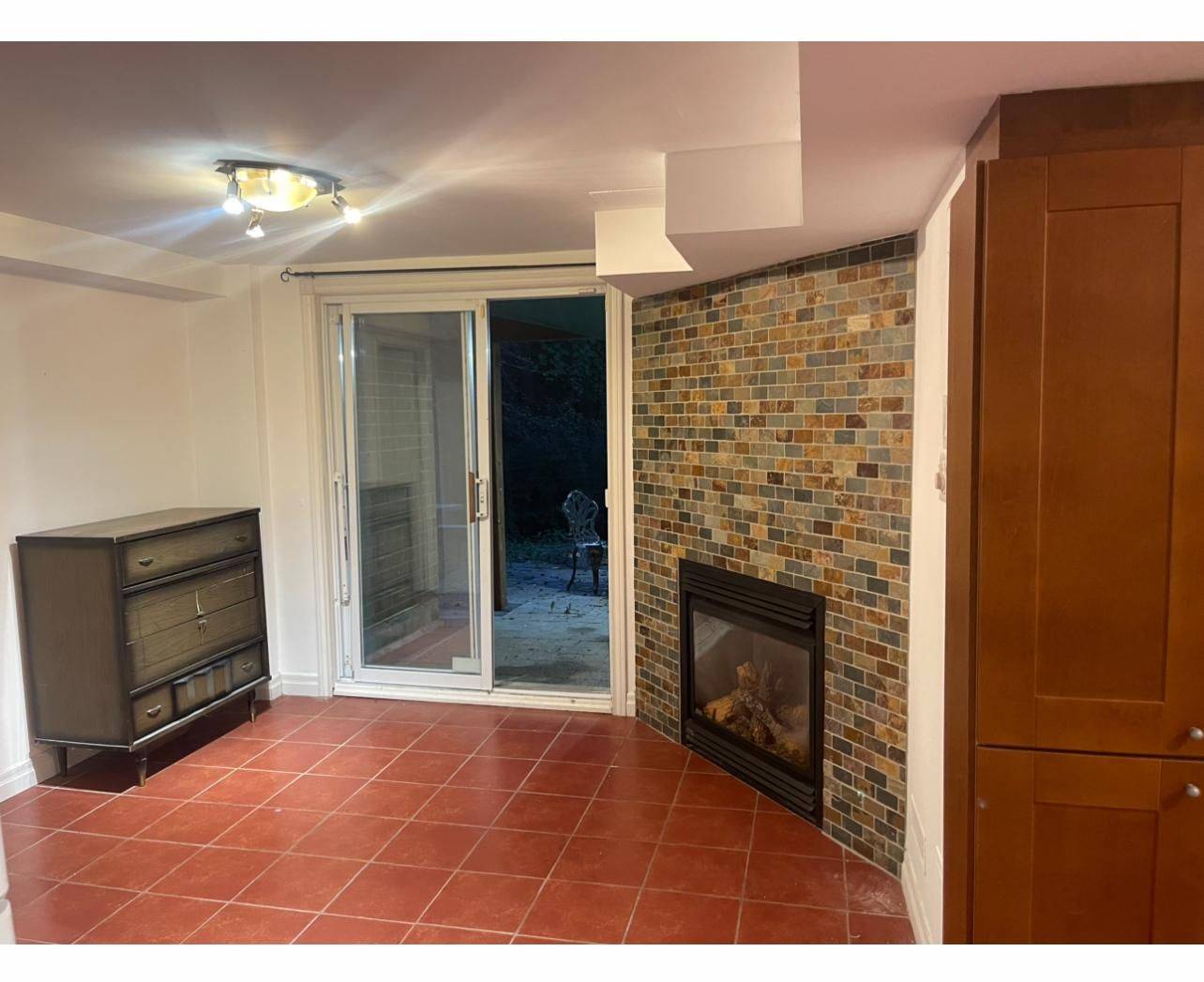 Richmond Hill, ON L4E 3X9,180 Estate Garden DR