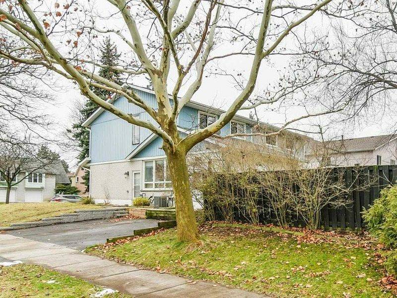 Mississauga, ON L5L 1E1,2407 Mainroyal ST #Upper