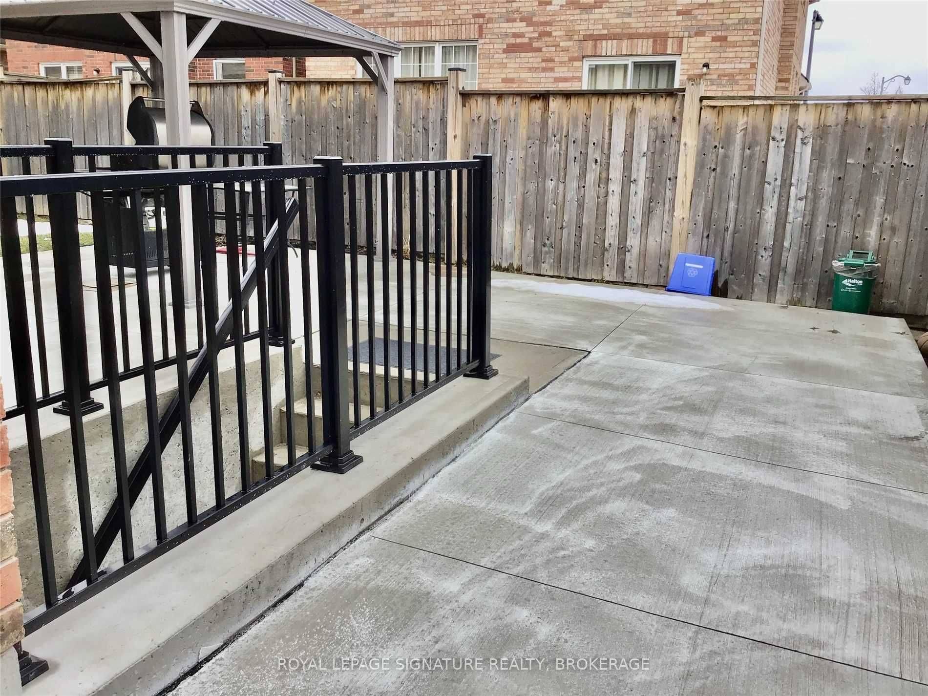 Milton, ON L9T 7P8,751 Pitcher PL #BSMT