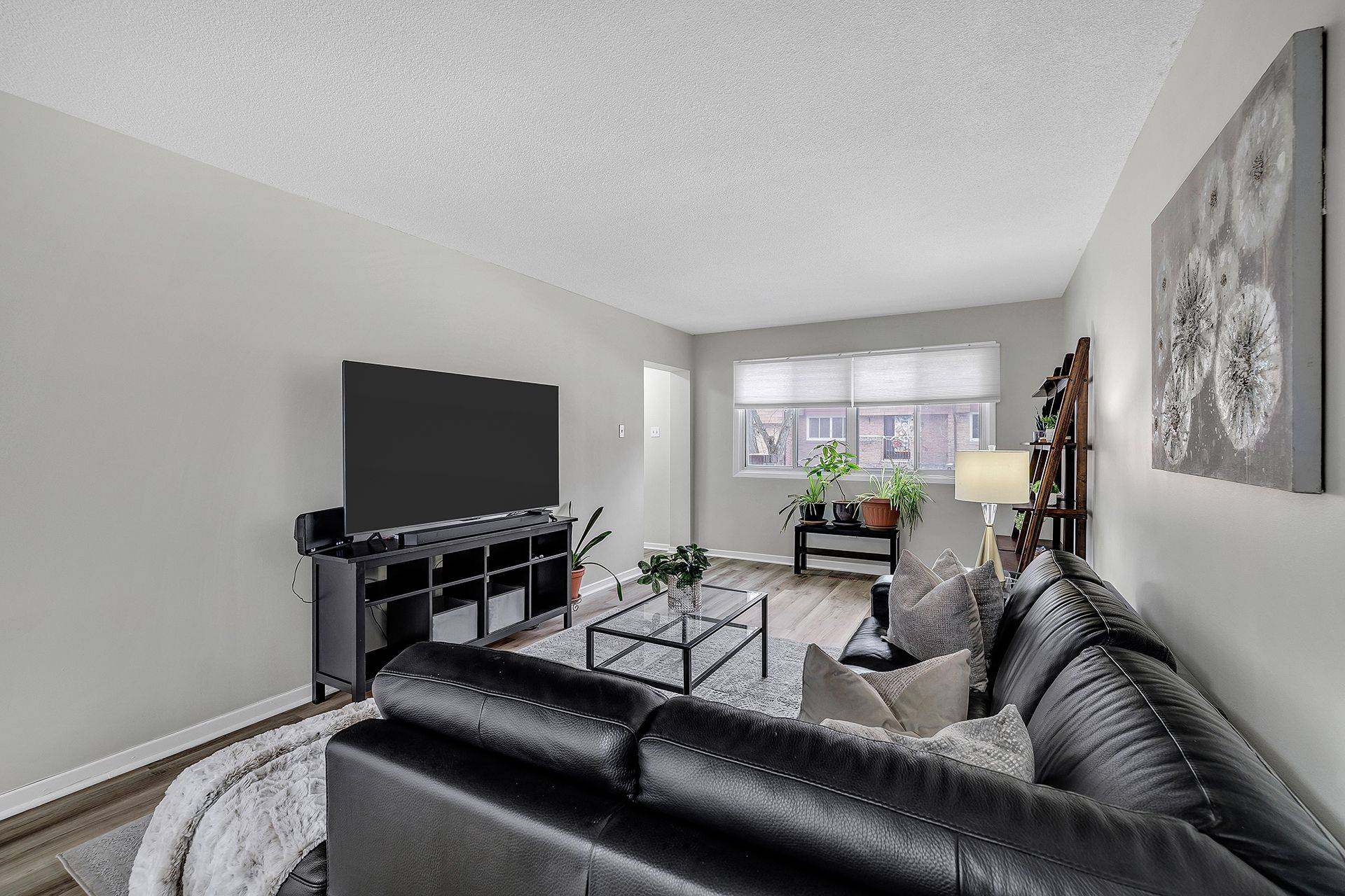 Mississauga, ON L5N 2P3,7030 Copenhagen RD #49