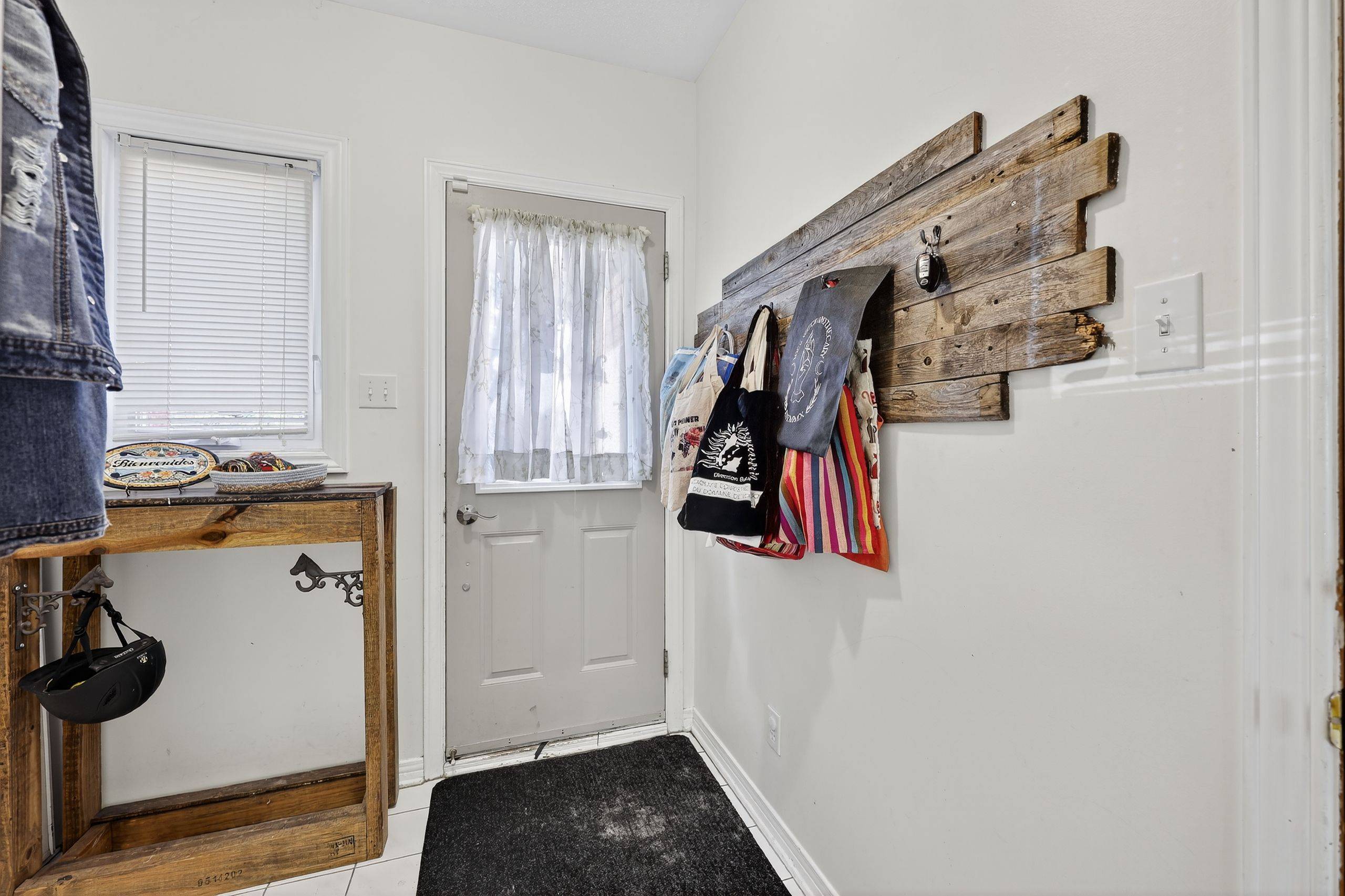 Orleans - Cumberland And Area, ON K4A 3R9,1473 Launay AVE