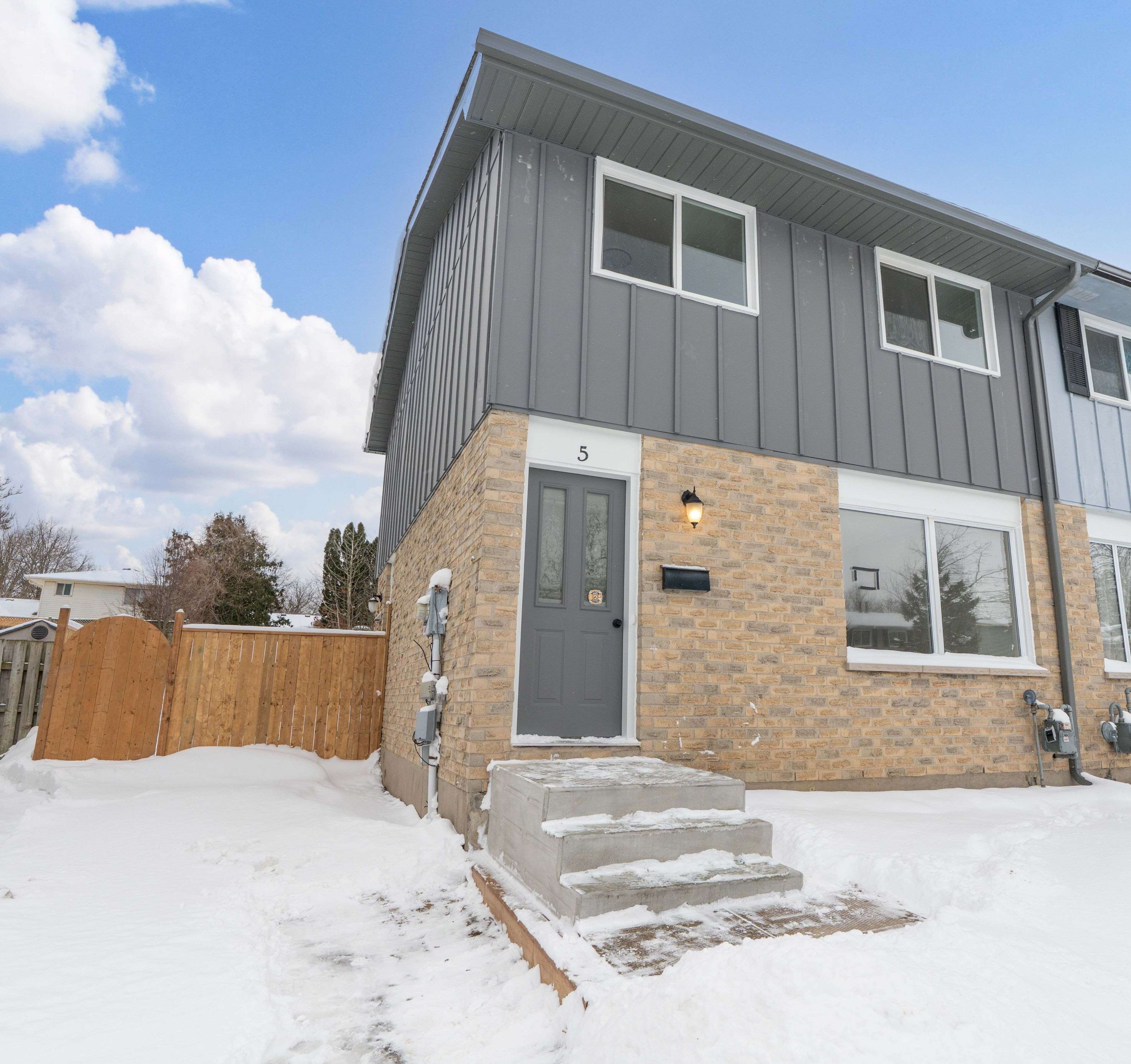 London North, ON N6G 3L3,5 Denlaw RD