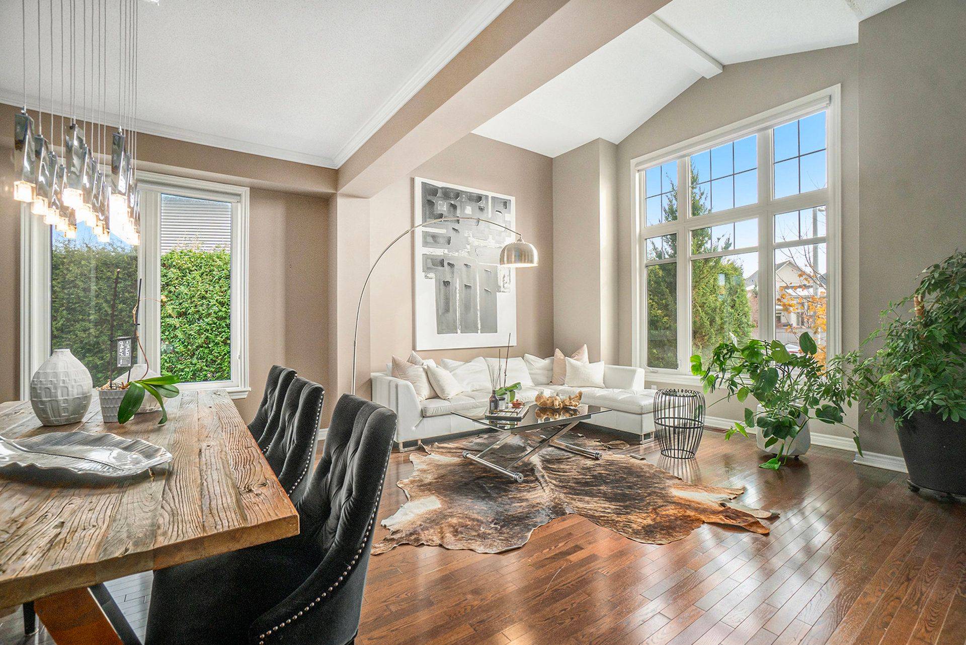 Orleans - Cumberland And Area, ON K4A 0G1,1969 Plainhill DR