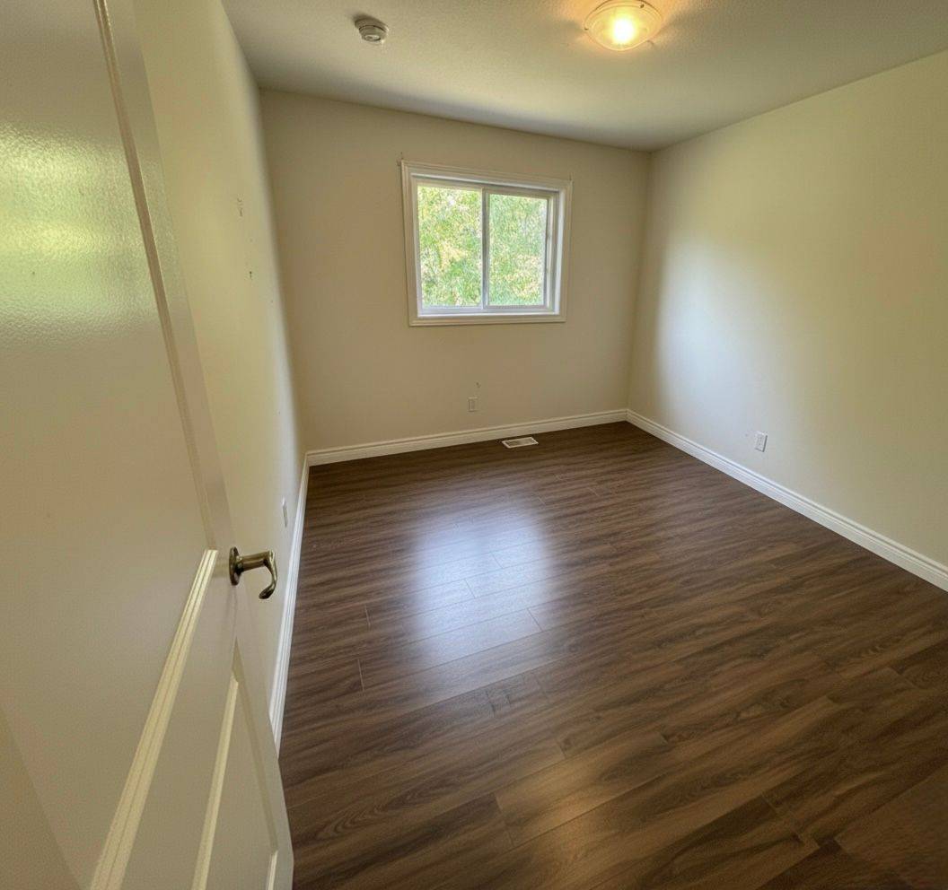 Thorold, ON L2V 0G5,54 Haney DR