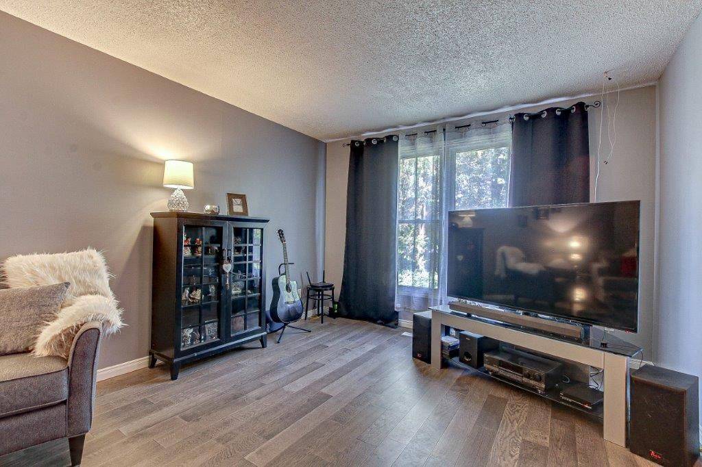 Tillsonburg, ON N4G 4T6,1 Lamer's CT #15