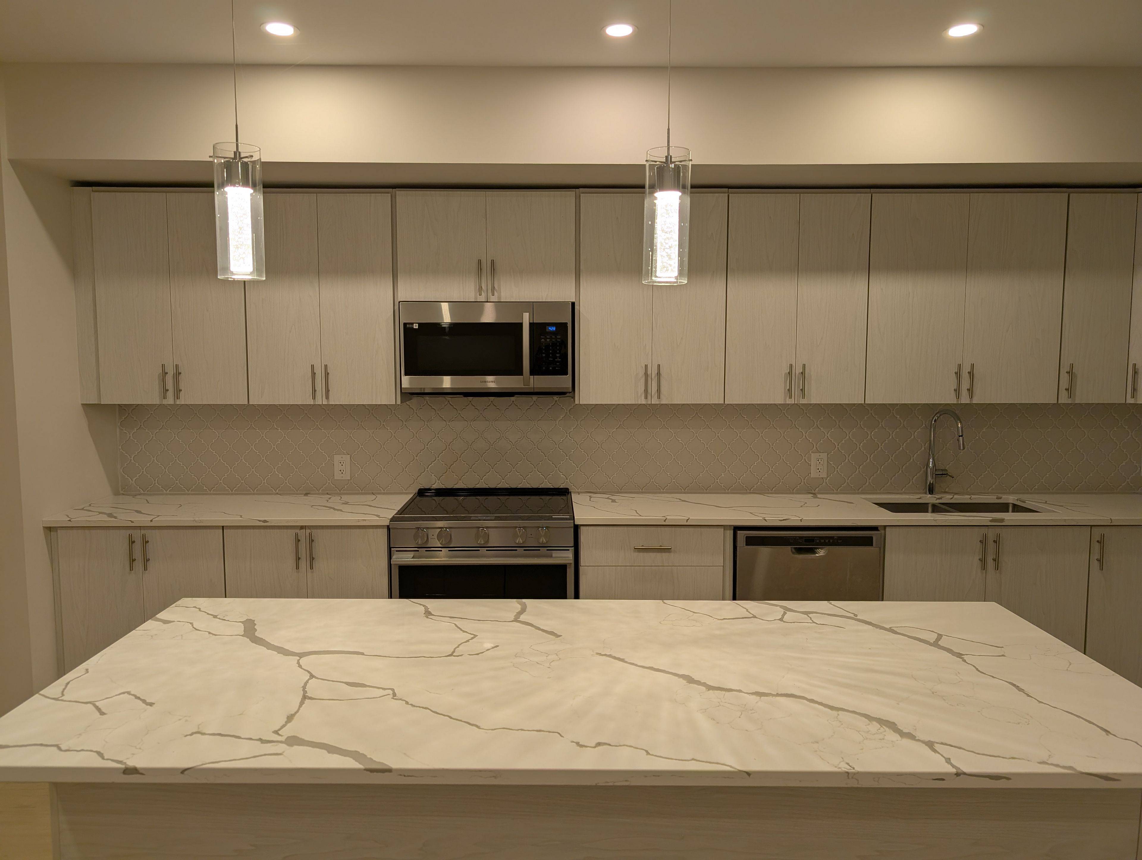 Kanata, ON K2K 1W2,812 Star Private