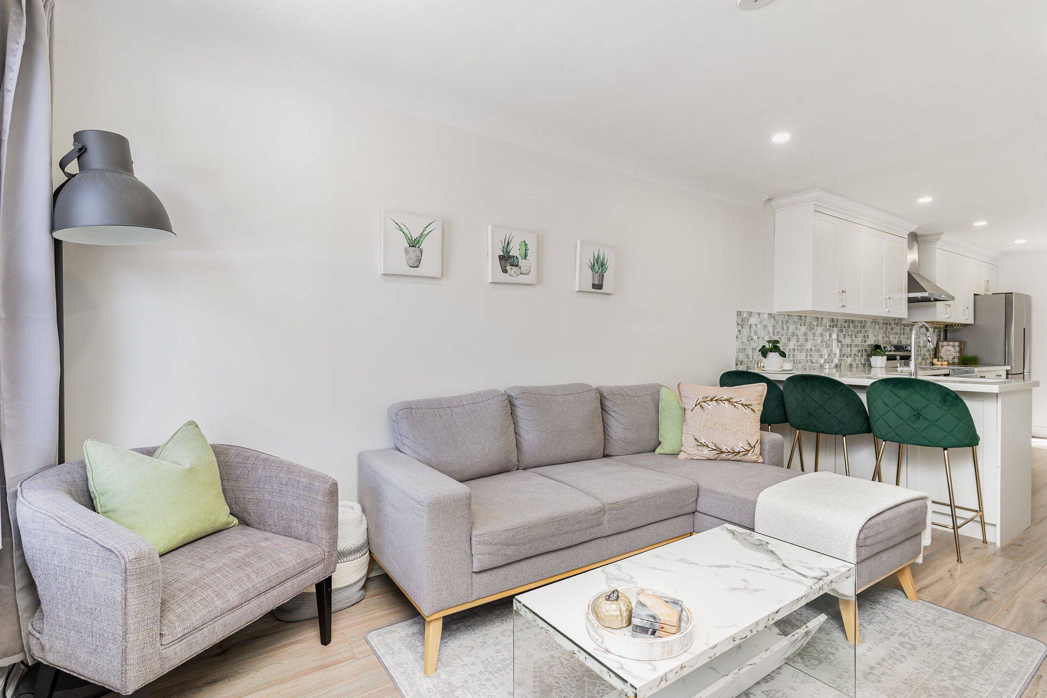 Hamilton, ON L8V 3N9,97 East 31st ST