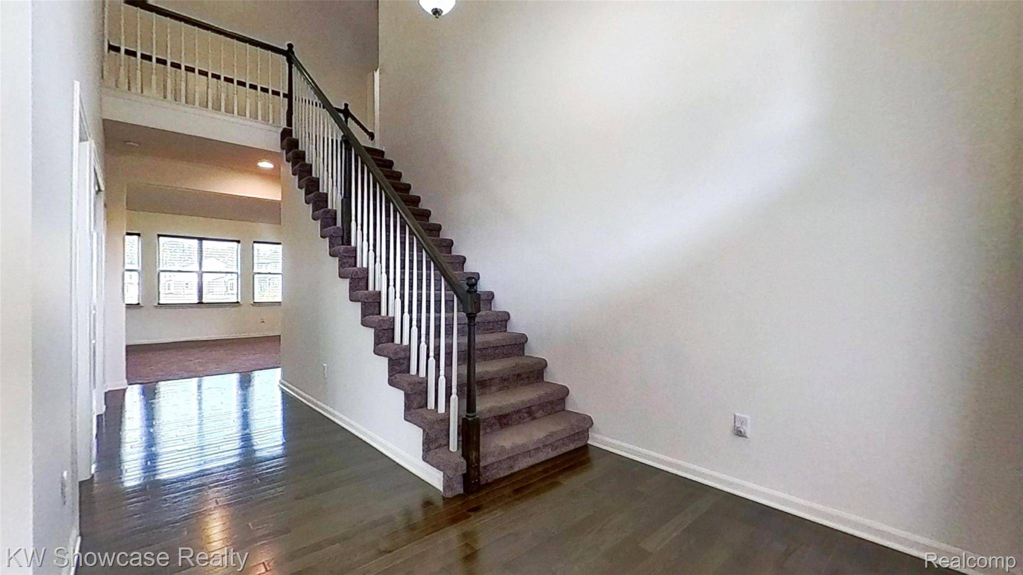 Van Buren, MI 48111,14097 Burlwood LN