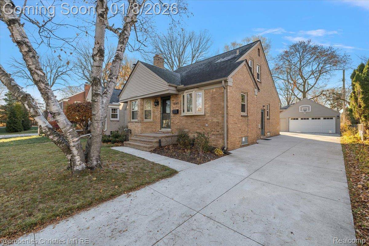 Huntington Woods, MI 48070,13365 Winchester AVE