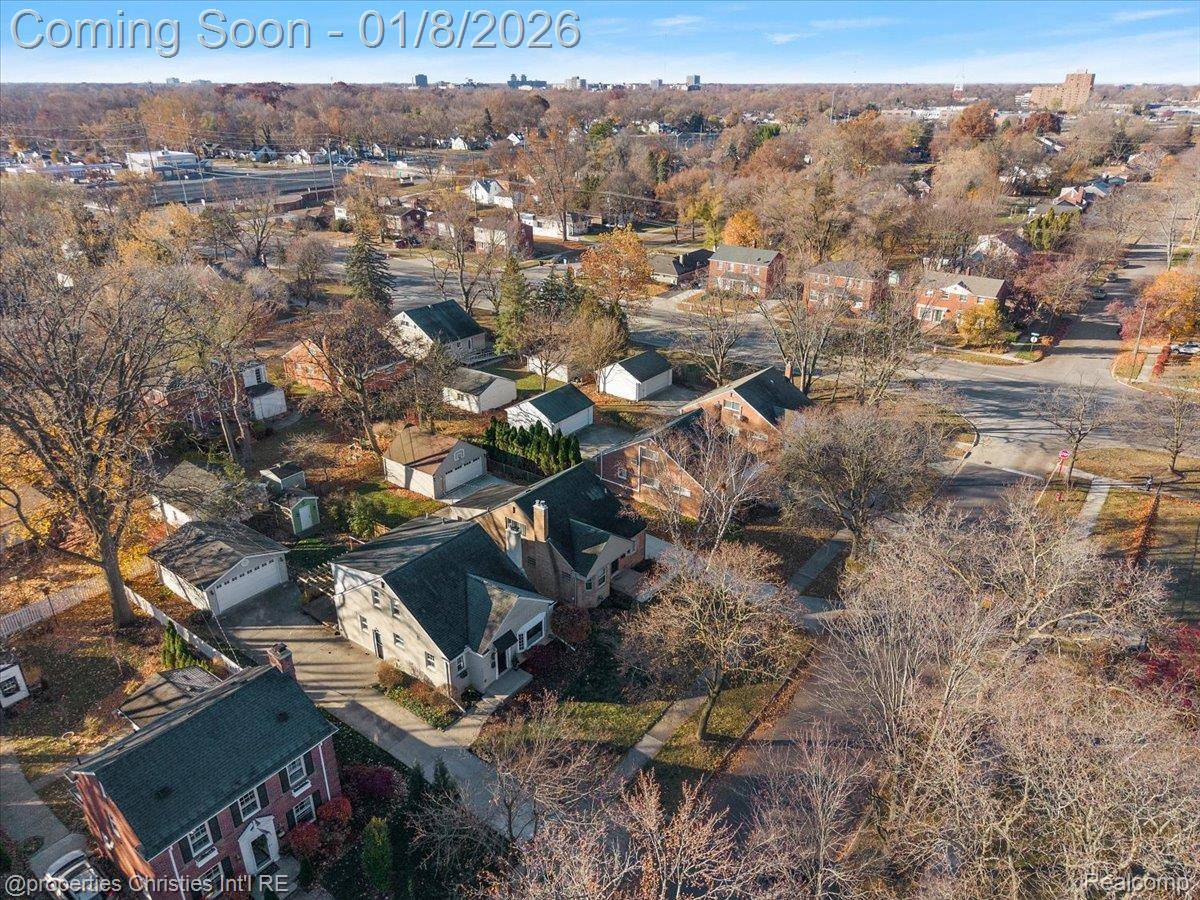 Huntington Woods, MI 48070,13365 Winchester AVE