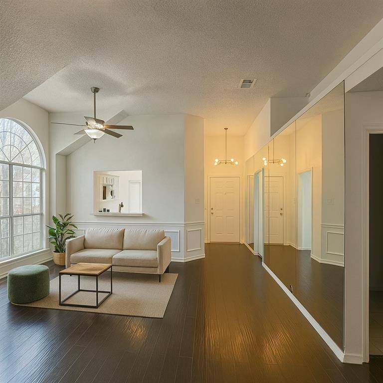 Dallas, TX 75287,3047 Renaissance Court