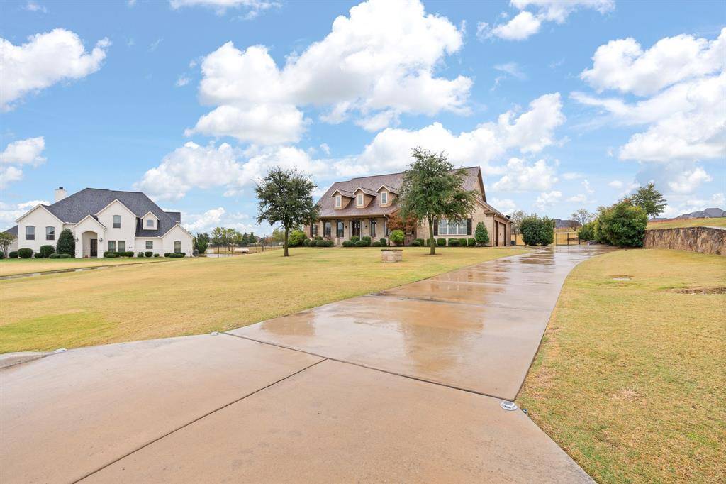 Aledo, TX 76008,220 Bearclaw Circle