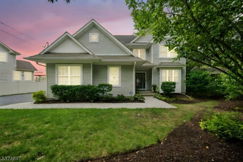 Boonton Town, NJ 07005,725 Cornelia St