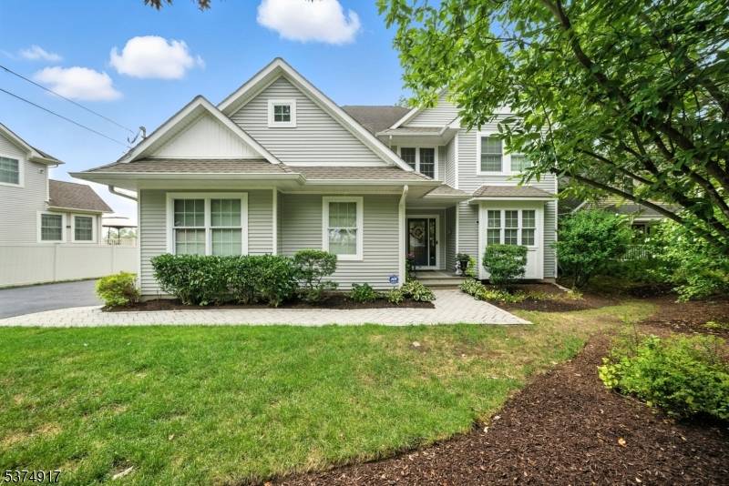 Boonton Town, NJ 07005,725 Cornelia St