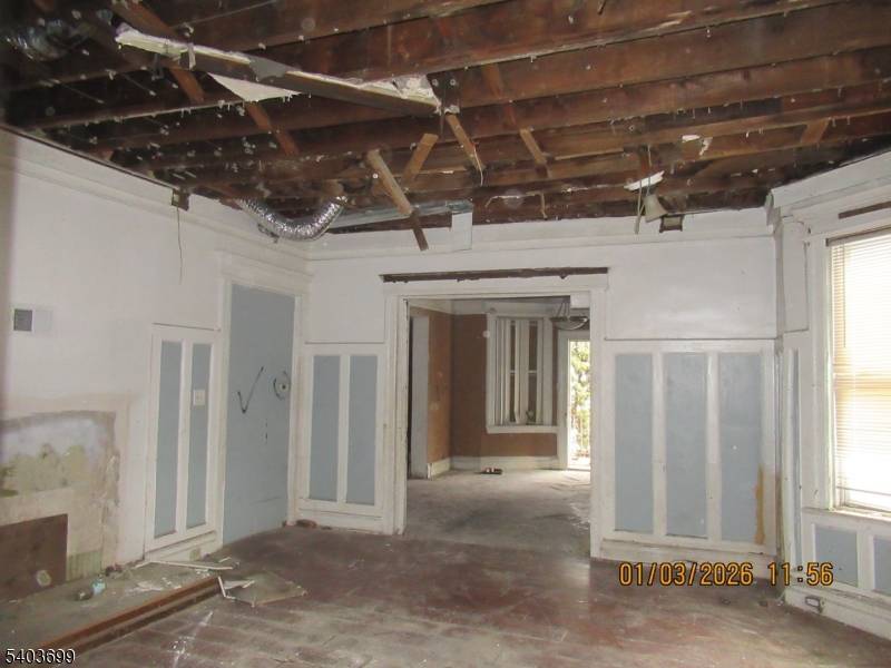 Newark City, NJ 07108,817-819 S 12Th St