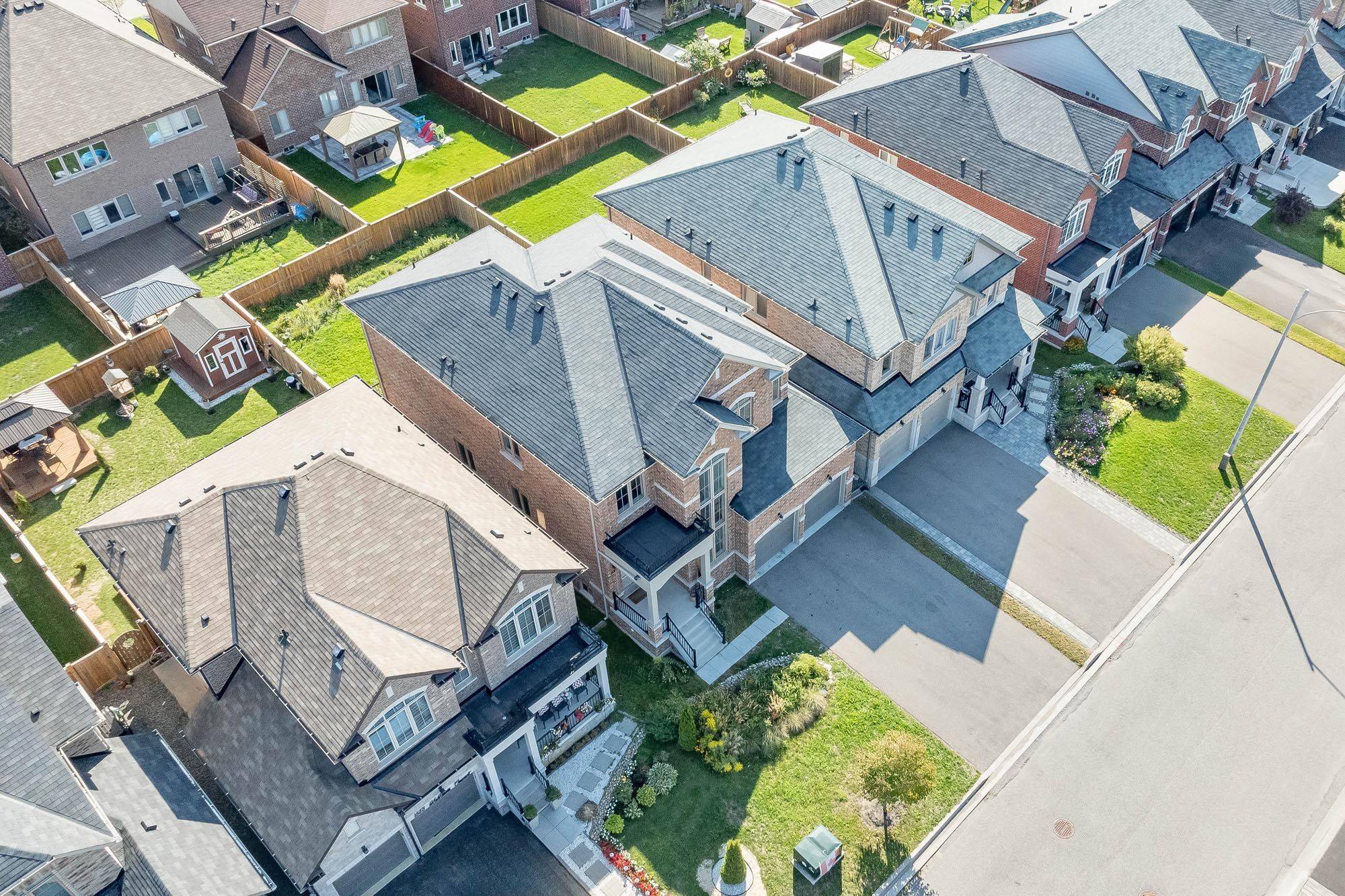 Innisfil, ON L9S 0J9,1547 McRoberts CRES