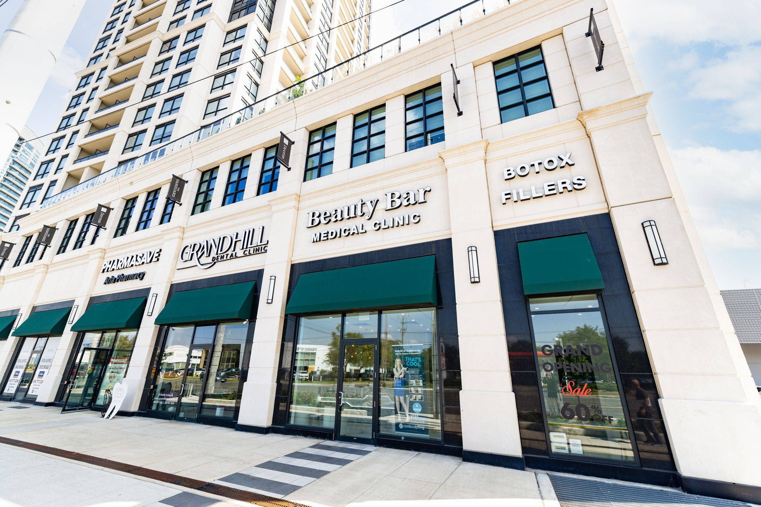 Markham, ON L3T 2A7,7097 Yonge ST #1