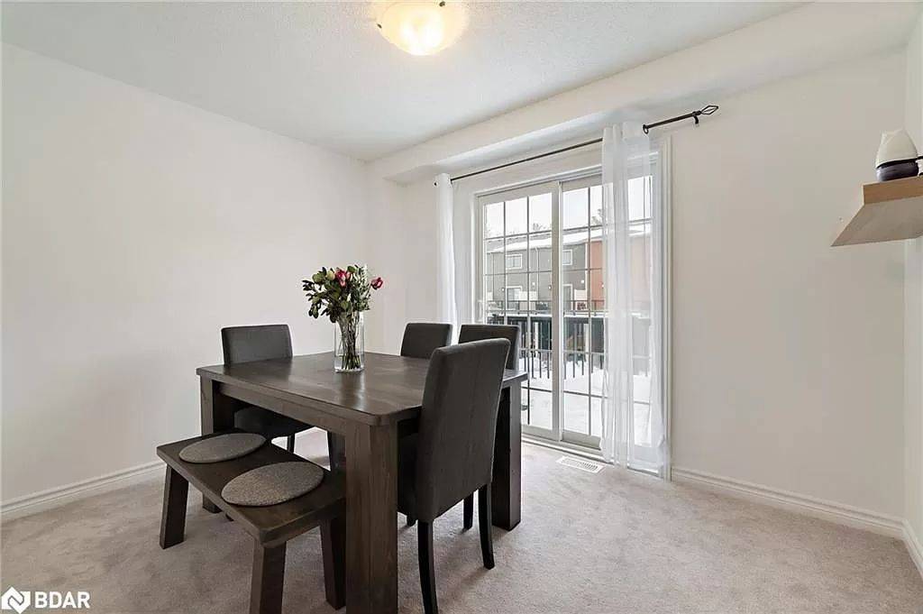 Barrie, ON L9J 0J4,46 Andean LN